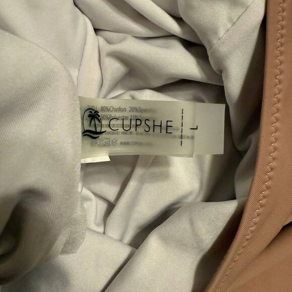 Cupshe Womens One Piece V-Neck Swimsuit w/Tummy Control - Size Large - Picture 8 of 9